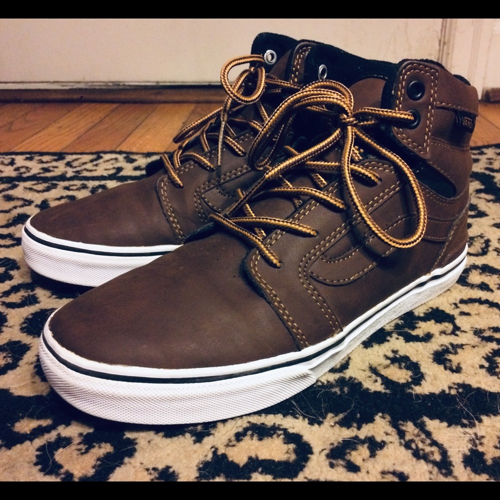 Vans high tops in excellent condition